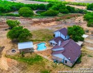 813 County Road 102, Floresville image