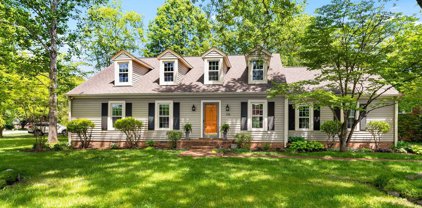 136 Riverwood Dr, Franklin