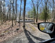 147 Rock, Middle Smithfield Township image