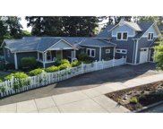 1060 ABBIE LN, Eugene image