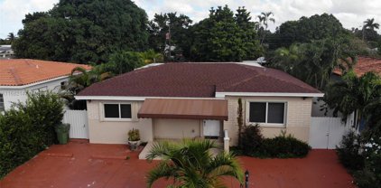 161 W 30th St, Hialeah