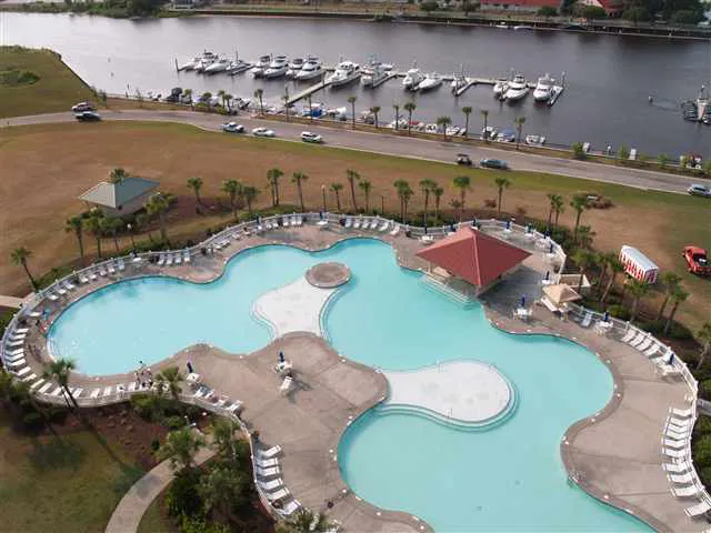 Oak Pointe Pool