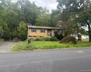 23 White Oak, Nanuet image