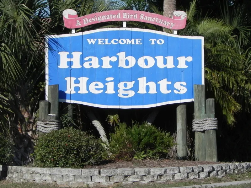 Harbour Heights entrance