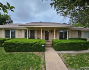 132 Crescent Dr, Kerrville image
