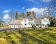 1655 White Acre, Lower Saucon Township image