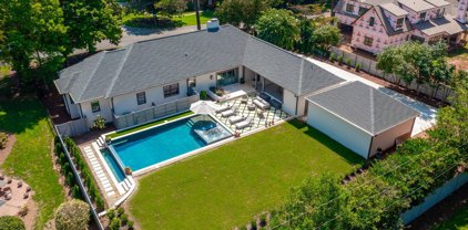 2300 Thornridge  Road, Charlotte