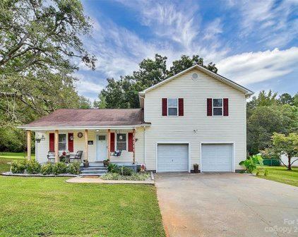 411 Faulkner  Street, Clover