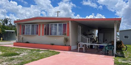 5524 Sir Walter Way, North Fort Myers