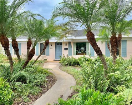 2702 Walnut Street, Orlando
