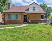 7521 Leadale  Drive, St Louis image