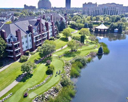 7440 Edinborough Way Unit #4305, Edina