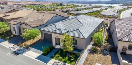 72 Mirage View Drive, Henderson