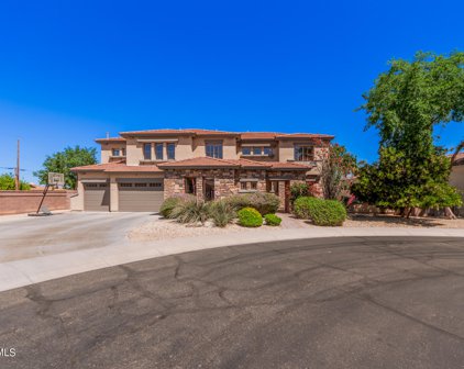 2251 S Emerson Place, Chandler