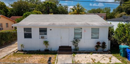 144 Nw 53rd St, Miami