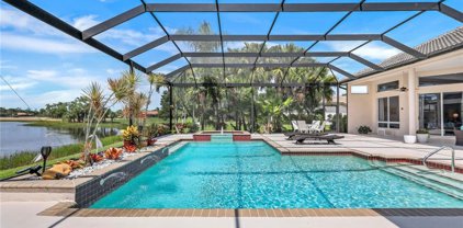 20237 Country Club Dr, Estero