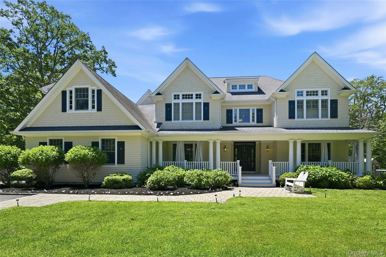Exterior of 1330 Ridge Road, Laurel Hollow, NY 11791