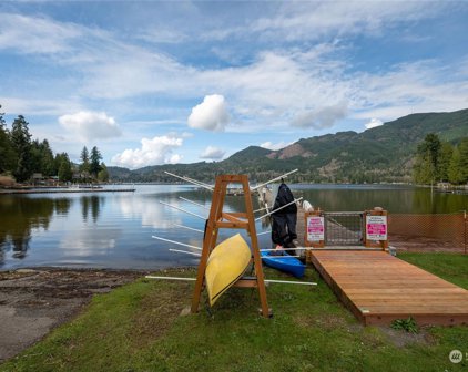 316 W Lake Samish Drive Unit #32, Bellingham