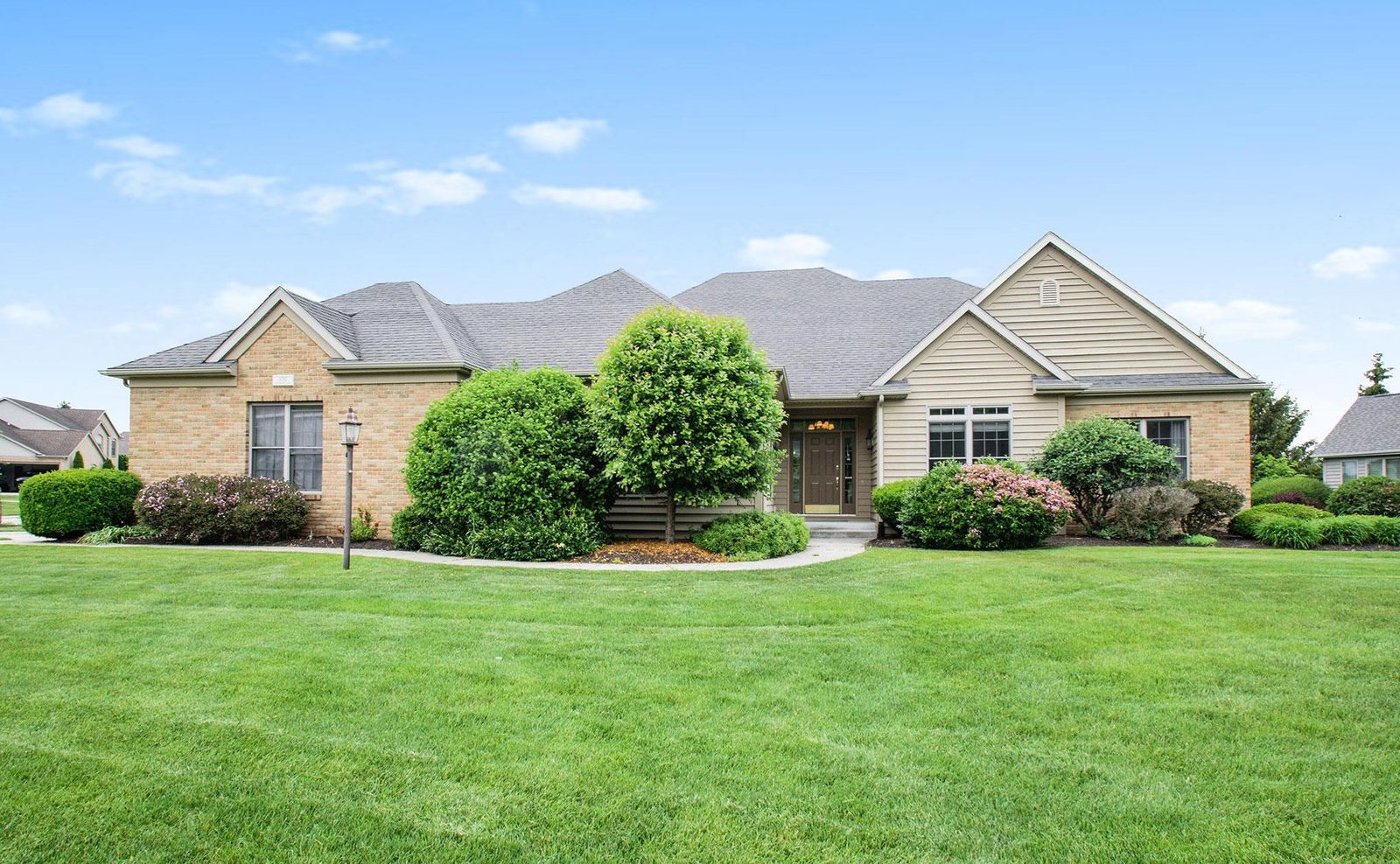 14765 Heatherton Drive, Granger, 46530