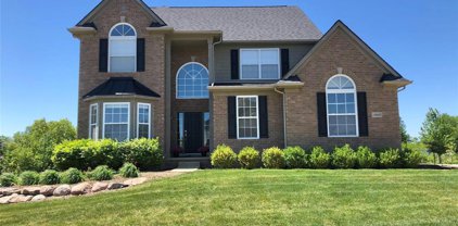 24045 STONELEIGH, Lyon Twp