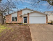 3221 Scenic Hills  Drive, Bedford image