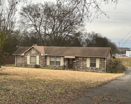 553 Green Ln, Whites Creek