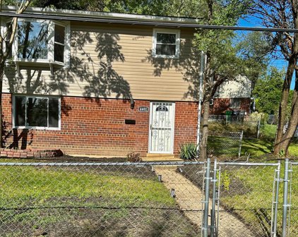 4401 Lyons St, Temple Hills