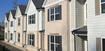 923 SE Broad St Unit #B7, Murfreesboro