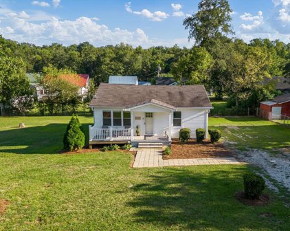 40 Lyman Street, Pelzer