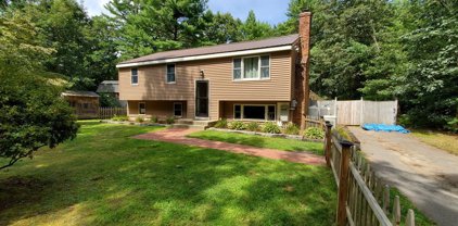 182 Birch St, Pembroke