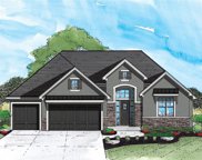 10411 N Hawthorne Avenue, Kansas City image