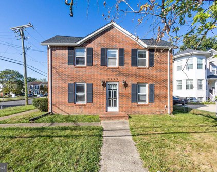 3620 Lacy Blvd, Falls Church
