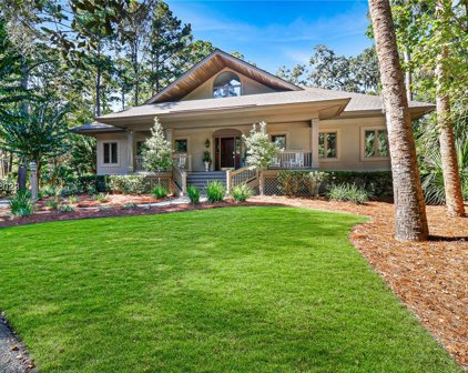 8 Cottage Ct, Hilton Head Island