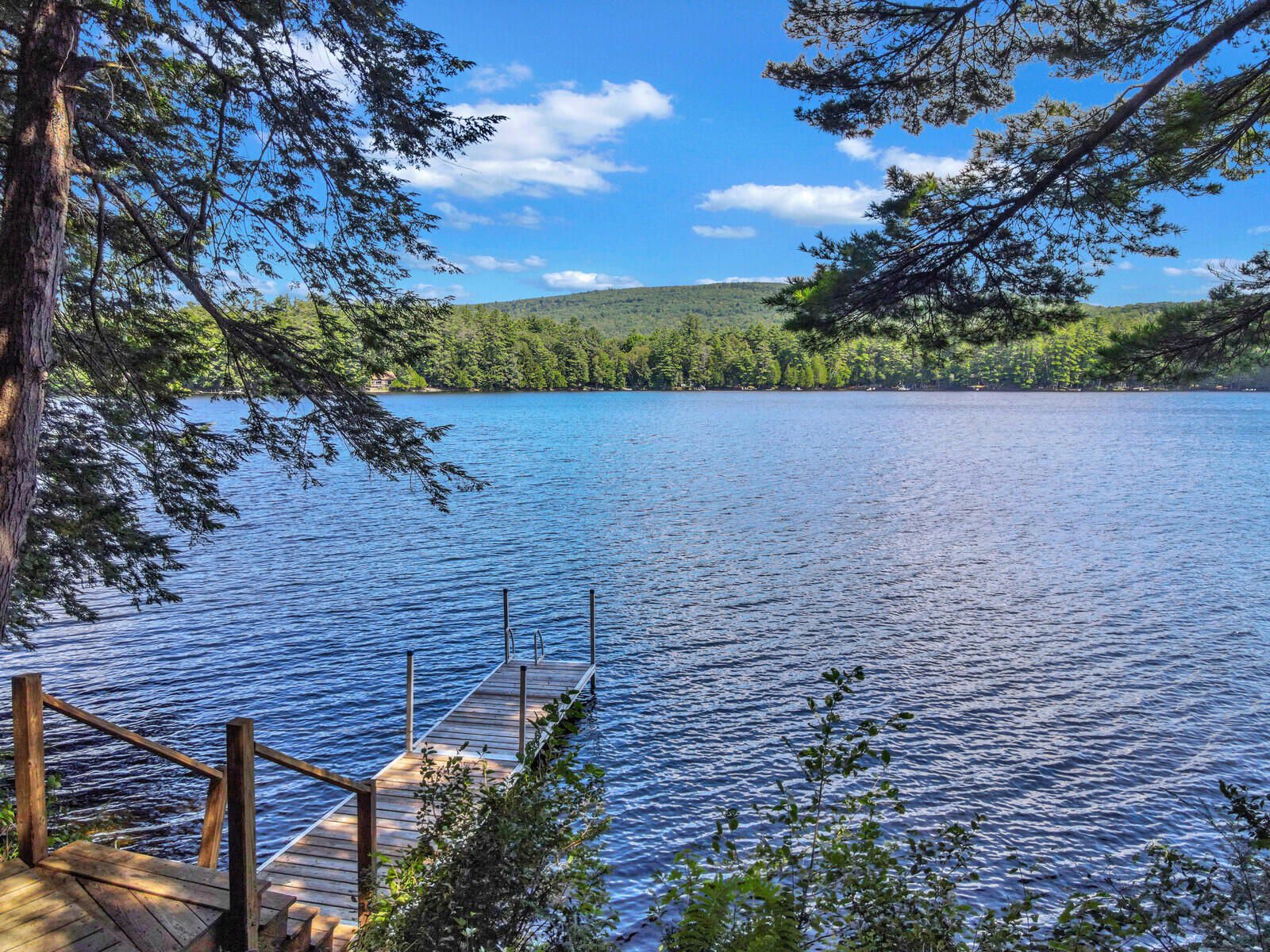 22 Vienna Shores Road, Vienna, 04360