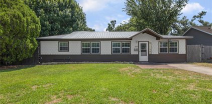 2410 Kingsdale Drive, Deer Park