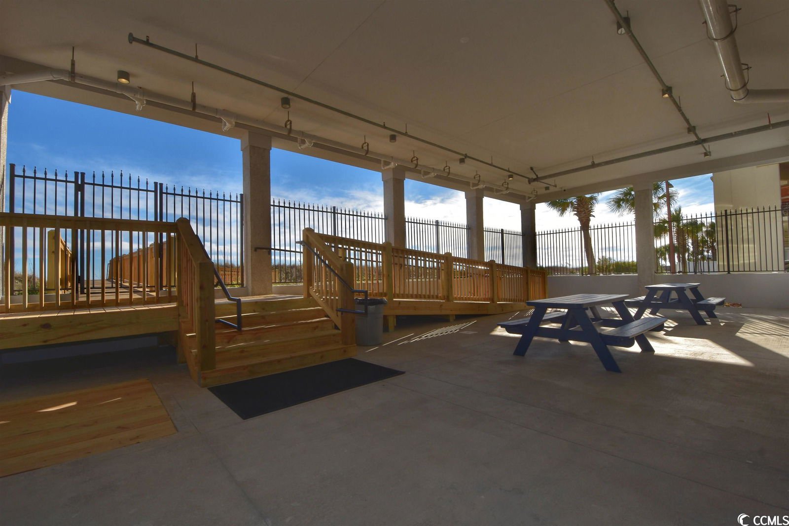 The Dye Townhomes MLS 2316416 The Dye Townhomes Barefoot Resort