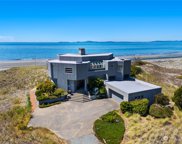 4849 Surfcrest Drive, Oak Harbor image