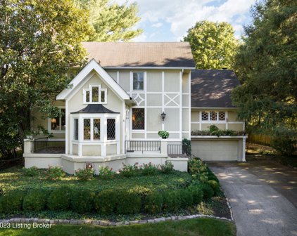 27 River Hill Rd, Louisville