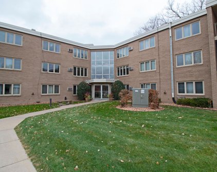 4370 Brookside Court Unit #304, Edina