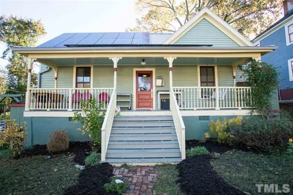 Cleveland Holloway home