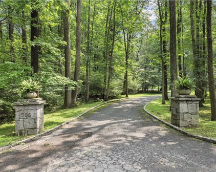 306 W Patent Road, Bedford Corners