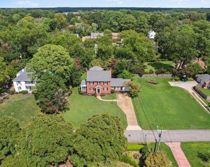 27 Douglas Drive, Newport News Midtown West