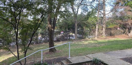 5613 Franconia Rd Unit #204, Alexandria
