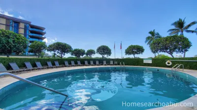1350 Ala Moana Pool