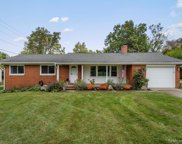 3890 SOUTH, Rochester Hills image