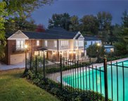 33 Willow Hill  Road, Ladue image