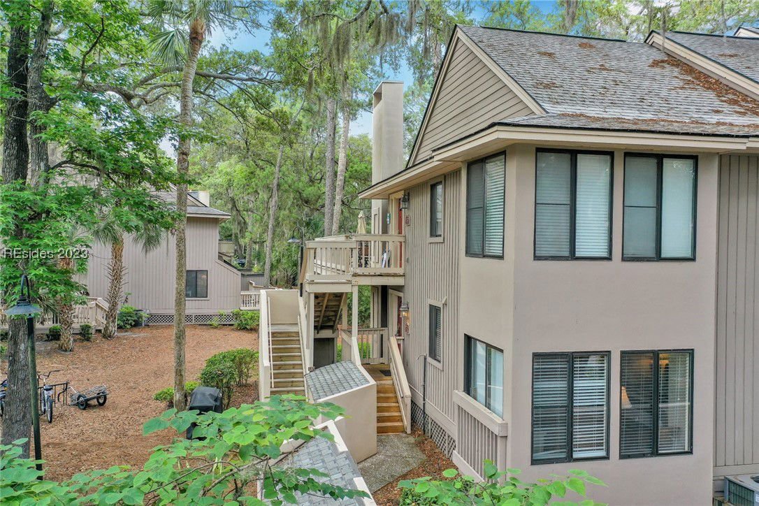 For Sale 125 Shipyard Drive Unit 136, Hilton Head Island 2 Bedroom