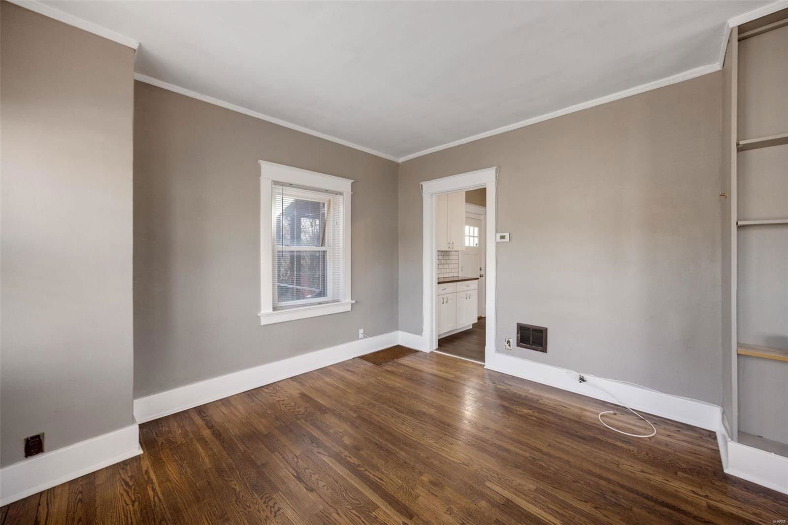 1200 Mccausland Avenue, St Louis, 63117