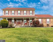 6817 Woodville Rd, Mount Airy image