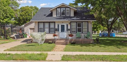 24 3rd Avenue SE, Osseo